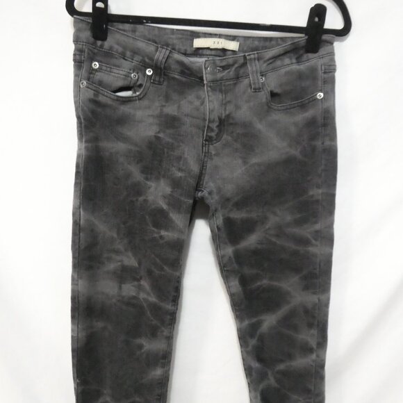FOREVER 21 | size 29 | Chic Grey Tie-Dye Pants - Picture 6 of 16